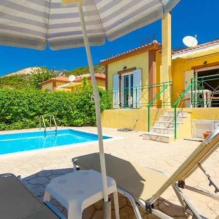 Russa Anna ヴィラ Vlachata